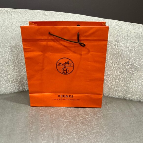 Tory Burch Large gift bag 20.5 x 18.5 x 5.5 (1 piece) - Picture 8 of 16